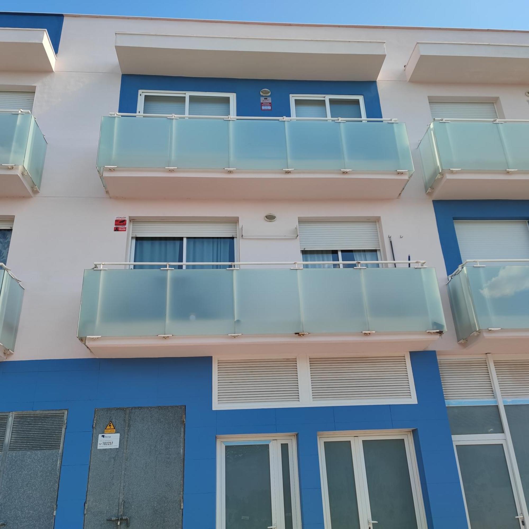 Nina'S Blue Pool & Beach Deltebre Exterior photo